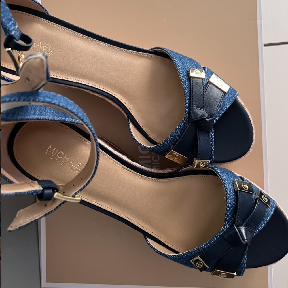 *NWT* Michael Kors Denim Ripley Wedge